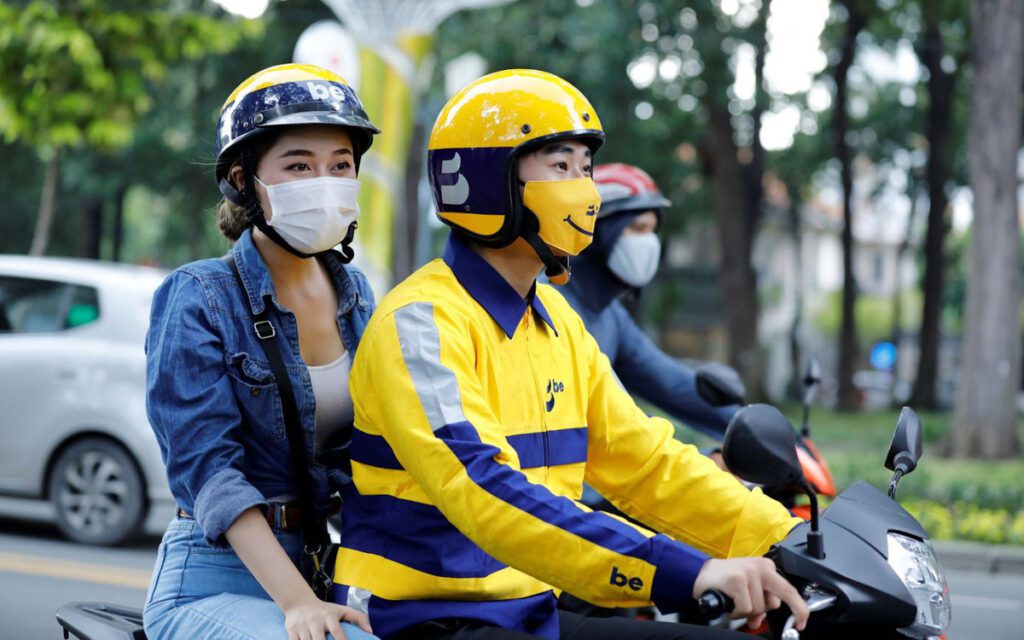 Tài xế xe công nghệ là công việc được nhiều bạn sinh viên Việt Nam chọn lựa