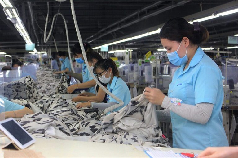 Công ty cung cấp dịch vụ cung ứng lao động Bình Dương đáp ứng nhanh