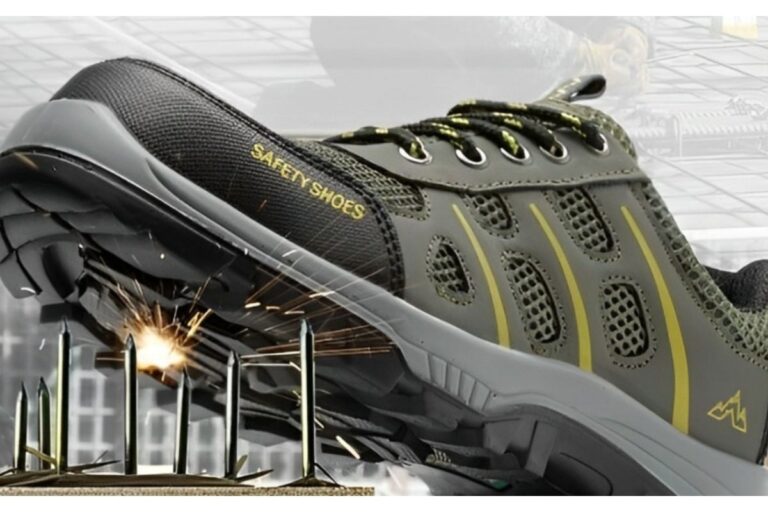 Giày bảo hộ lao động