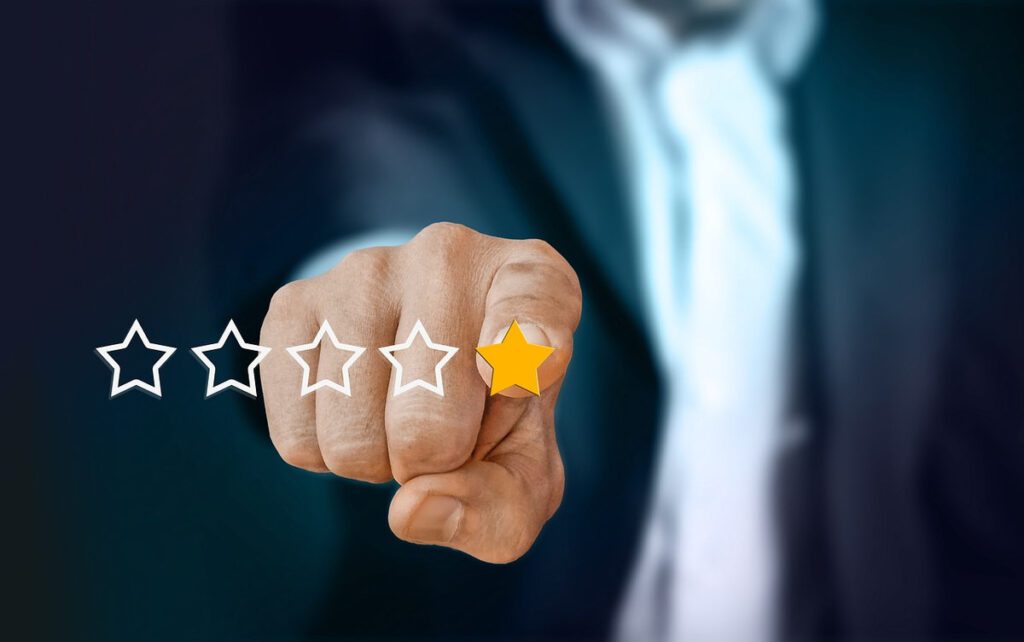 Đánh giá dựa trên review cũng là một cách chính xác