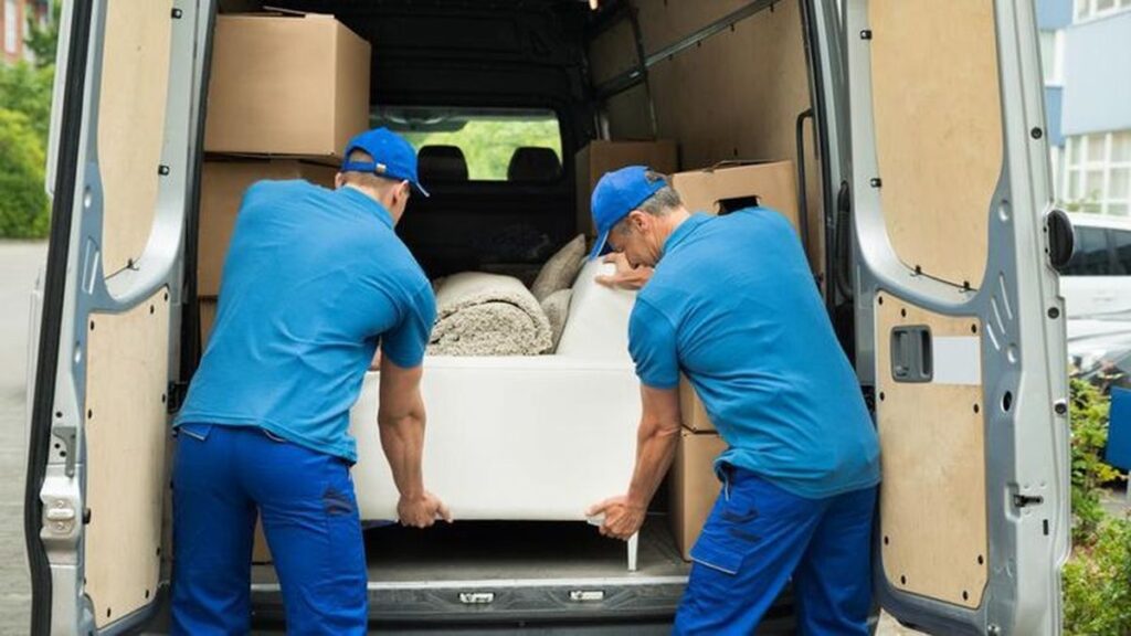 Bảng giá được báo chi tiết đến khách hàng