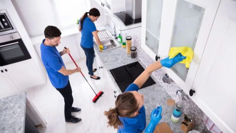 Dịch vụ vệ sinh căn hộ