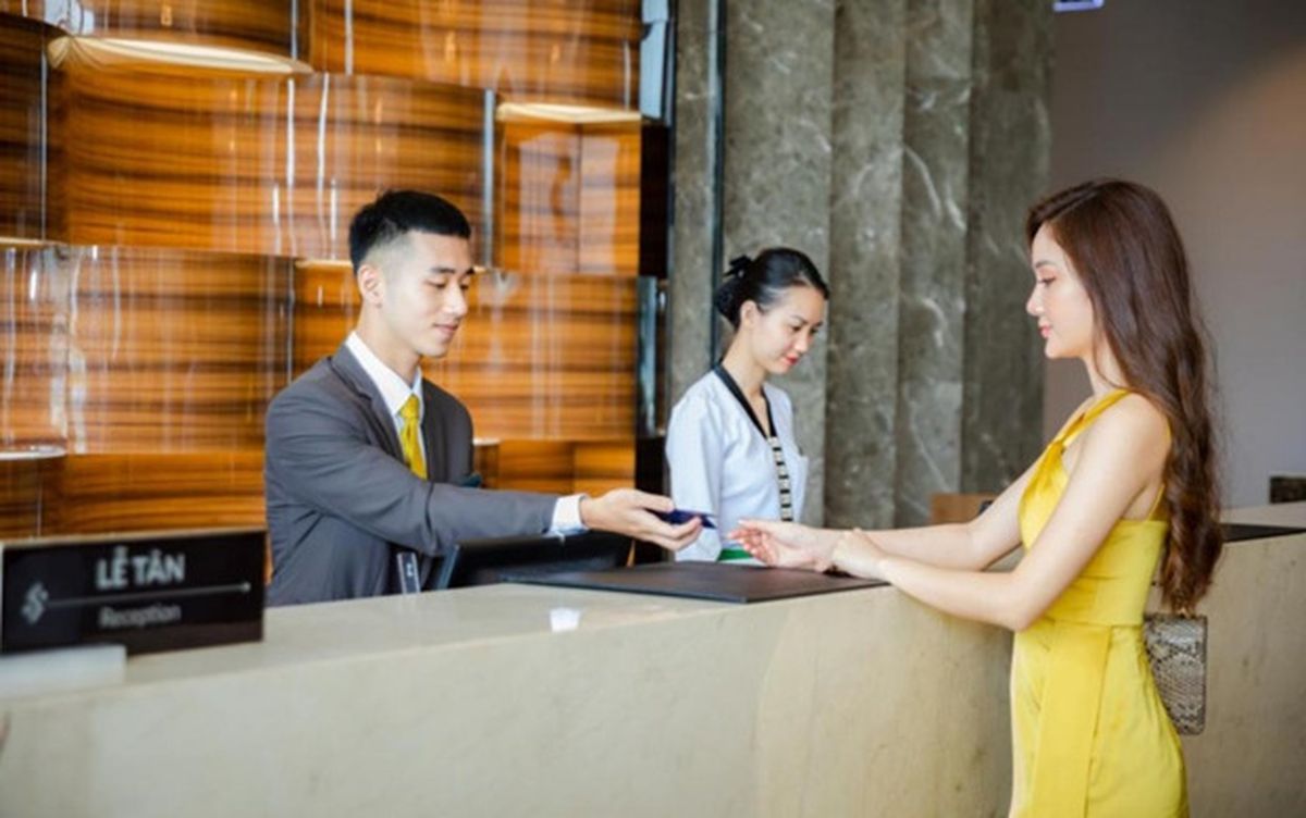 staff nghĩa là gì
