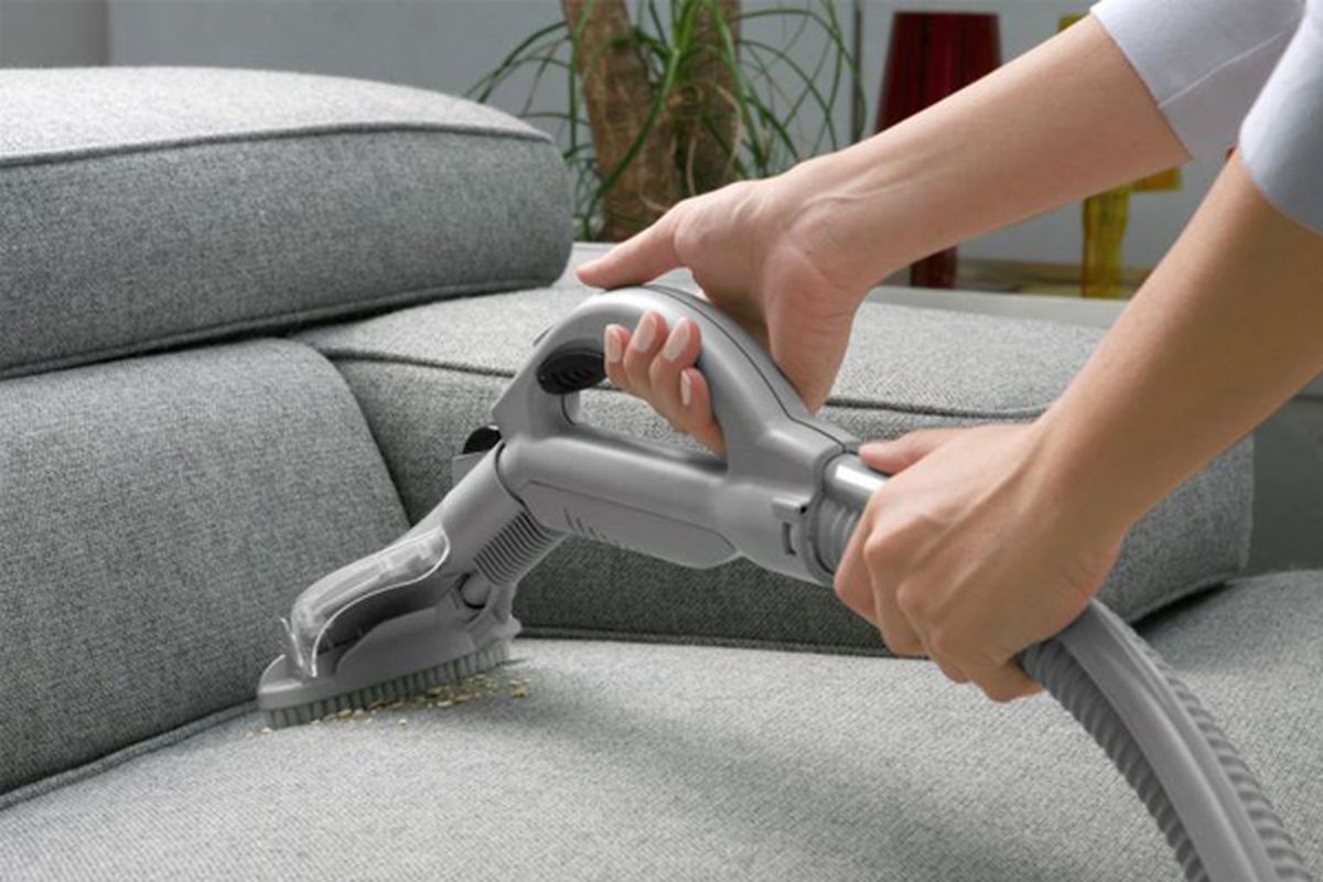 Dịch vụ vệ sinh nhà cửa tại Nha Trang - Giặt ghế sofa, giặt nệm