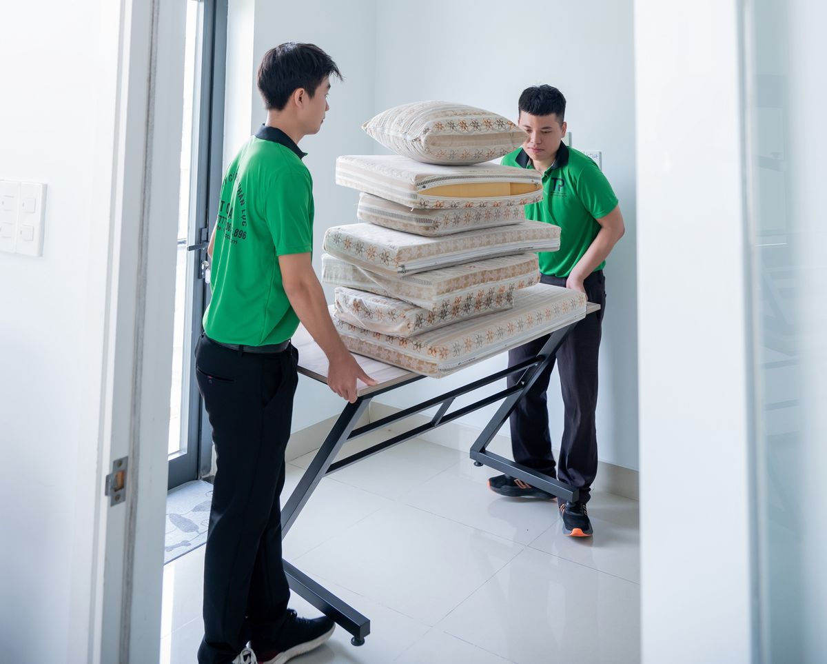 Triển khai dịch vụ bốc xếp quận 7
