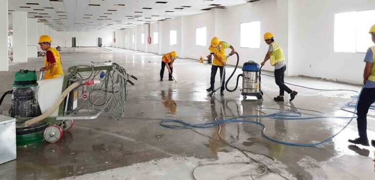 Quá trình thực hiện dịch vụ vệ sinh công nghiệp tại Quảng Nam