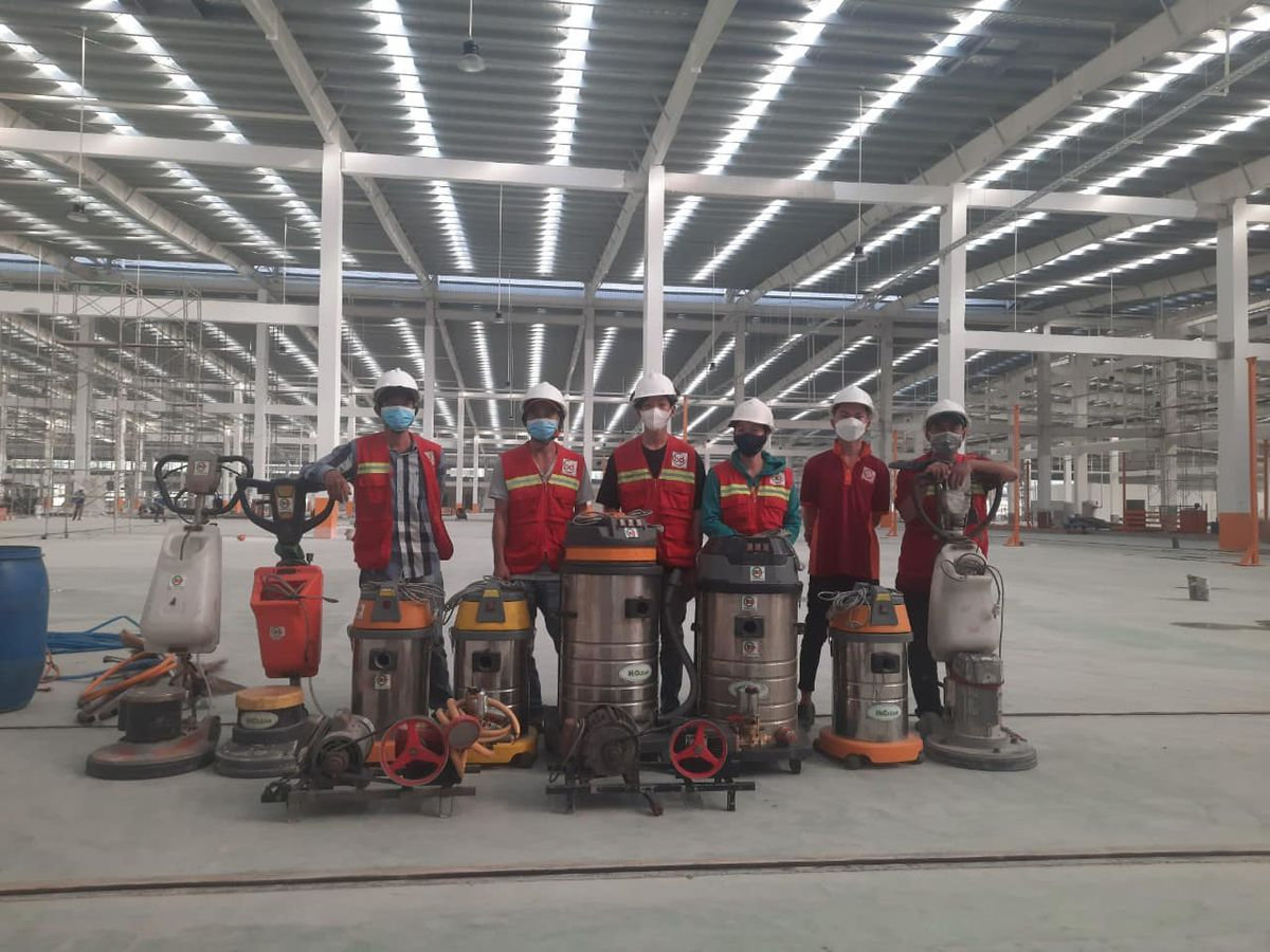 Topaz trang bị hệ thống máy móc tiên tiến cho dịch vụ vệ sinh công nghiệp Sóc Trăng