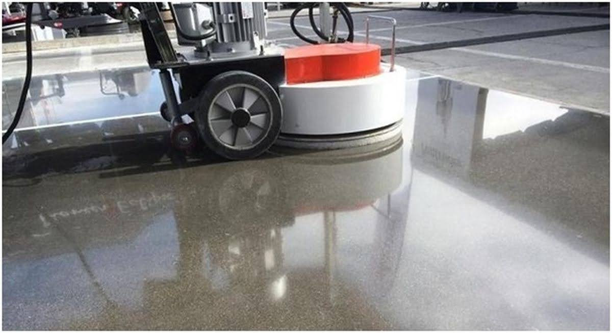 Thực hiện vệ sinh công nghiệp quảng ngãi
