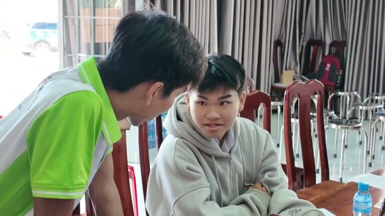 Topaz đồng hành cùng người lao động tại Hội thảo Việc làm xã Hưng Điền, Long An