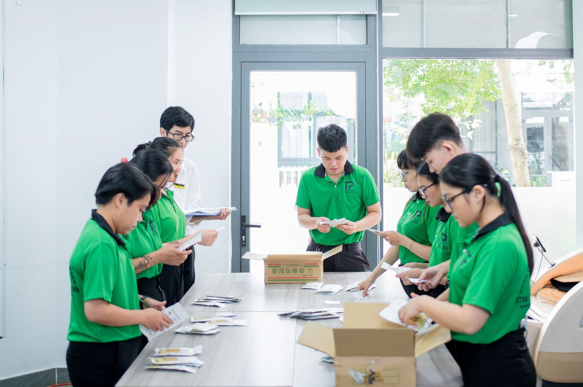 Topaz sở hữu nguồn lao động dồi dào tại khu công nghiệp Sài Đồng