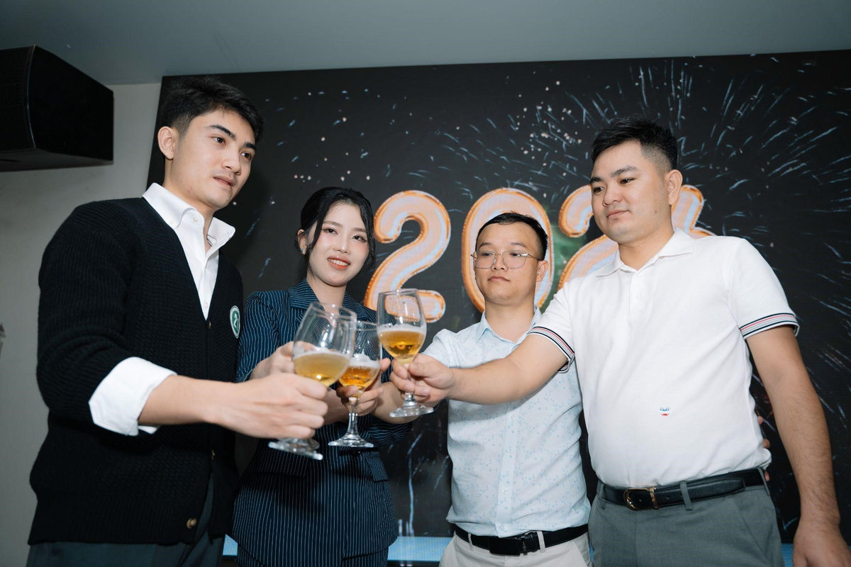 Year End Party ấn tượng