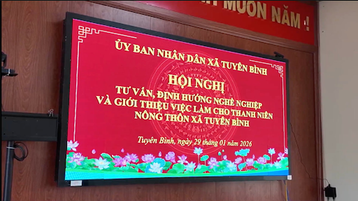 Hội nghị tư vấn, định hướng nghề nghiệp và giới thiệu việc làm cho thanh niên nông thôn xã Tuyên Bình